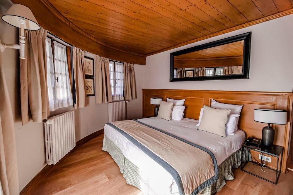 Au Vieux Moulin Hotel And Spa 11/50