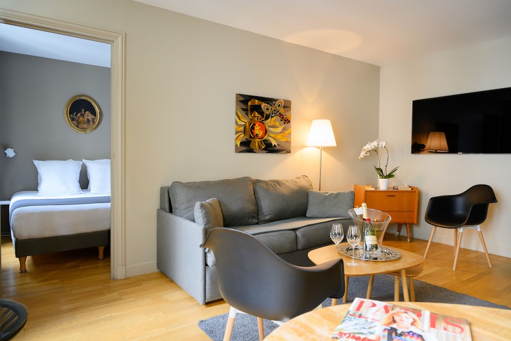 Suites and Hotel Helzear Champs Elysees 33/65
