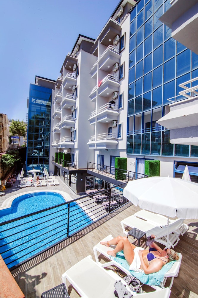 Ramira City Hotel 16 Adult Hotel 41/50