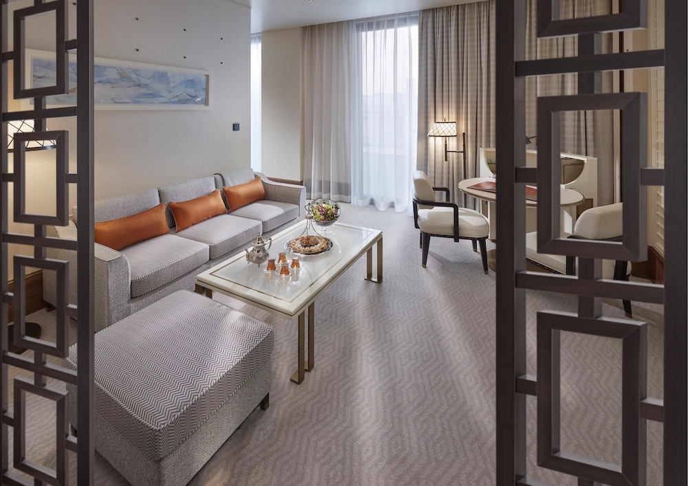 Mandarin Oriental Doha 51/57