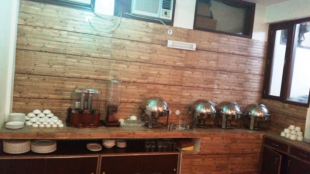 Tavisha Villa Gurgaon 12/40