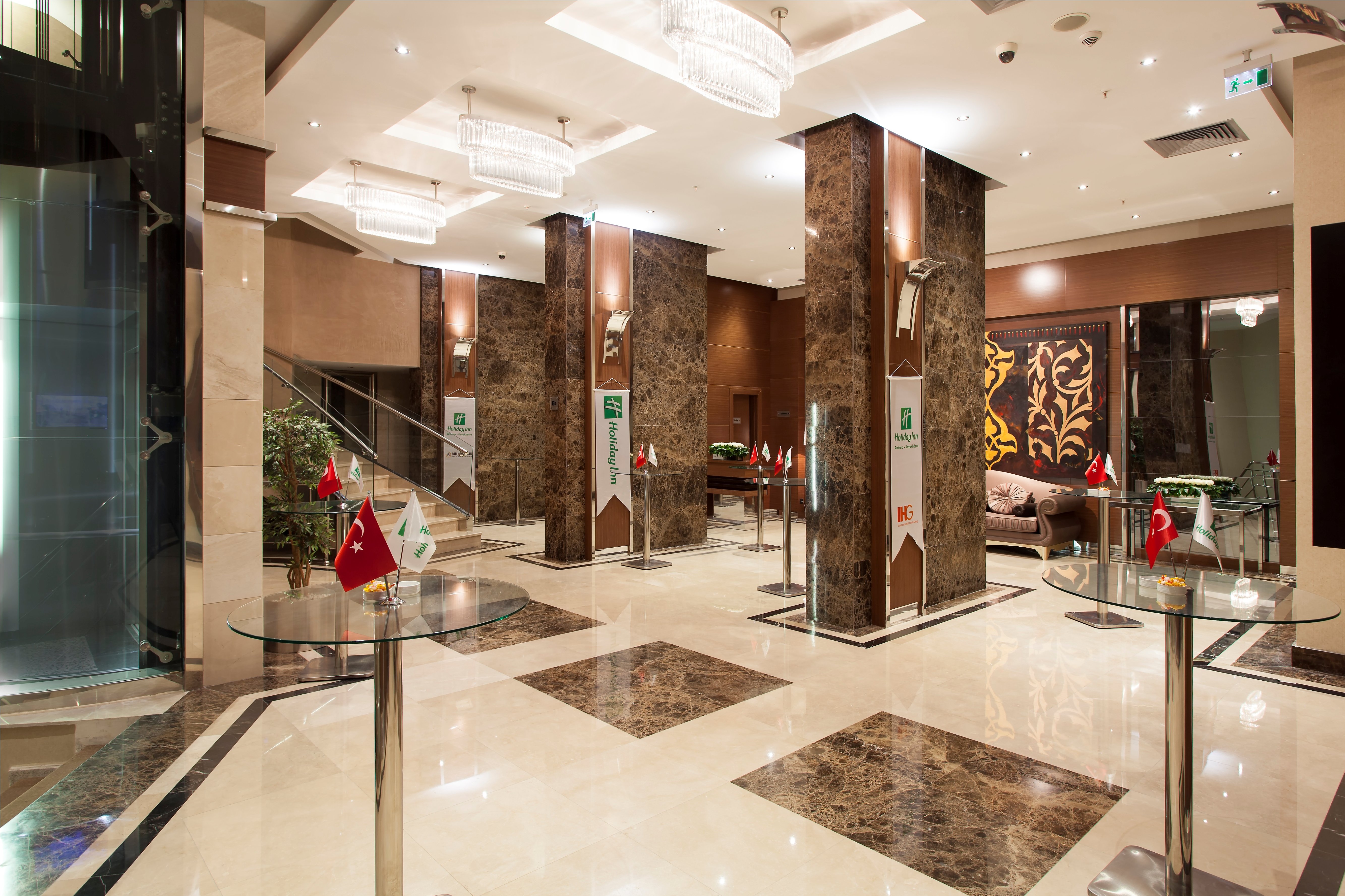 HOLIDAY INN ANKARA - KAVAKLIDERE 18/78