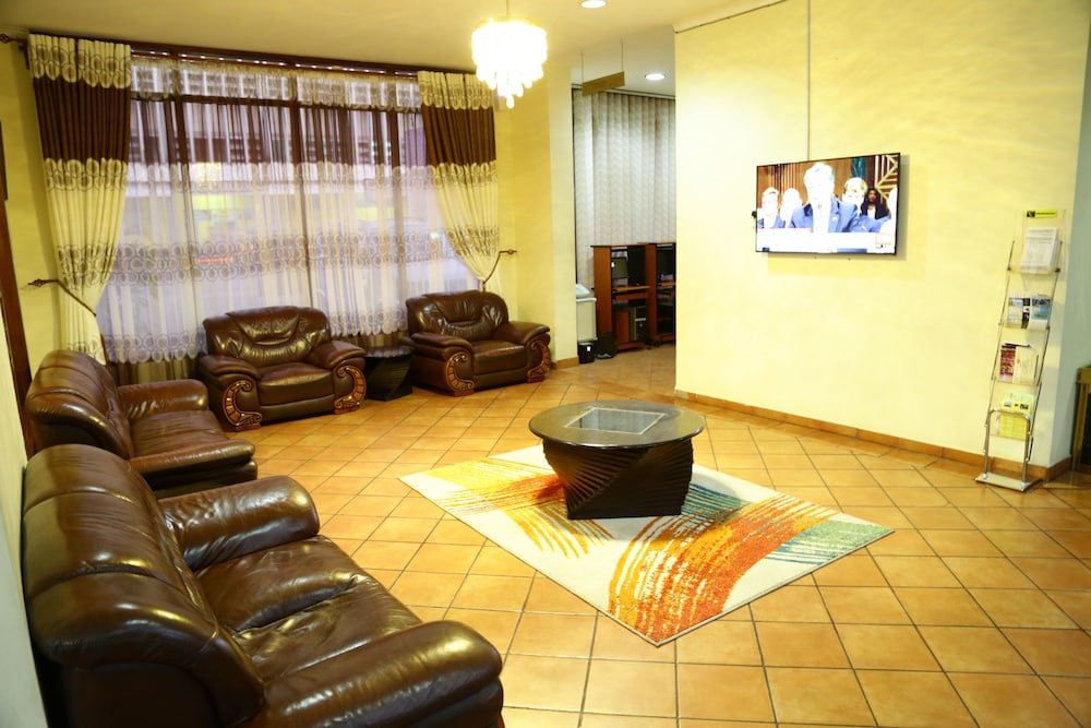New Safari Hotel 24/35