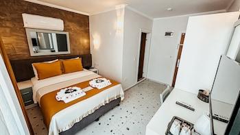 Comfort, Queen Bed, No Balcony