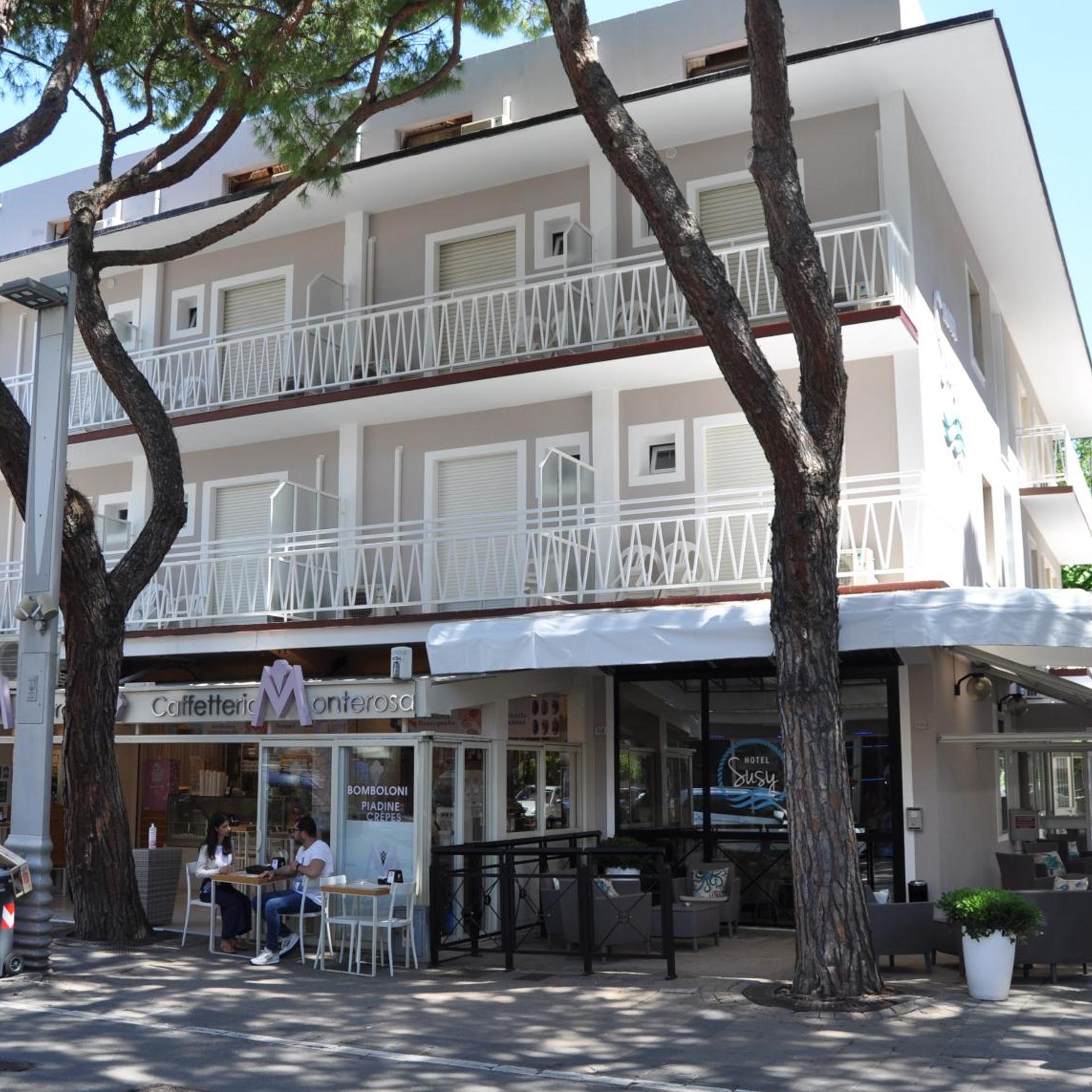 Hotel Susy 3/50