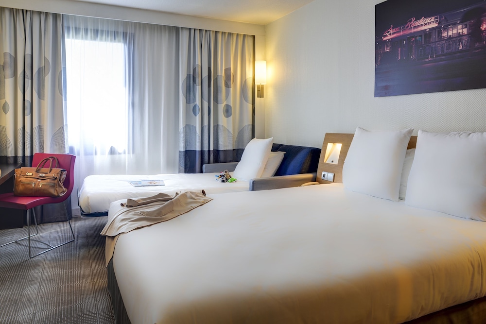 Novotel Paris Suresnes Longchamp 15/48