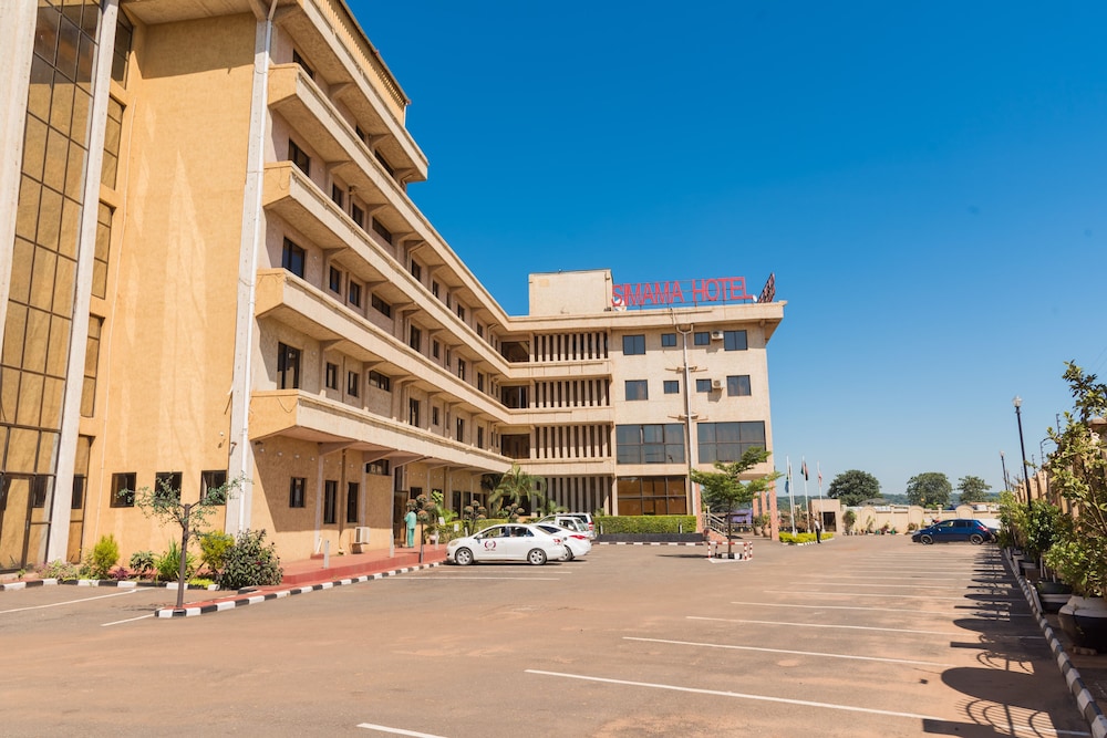 Simama Hotel 43/50