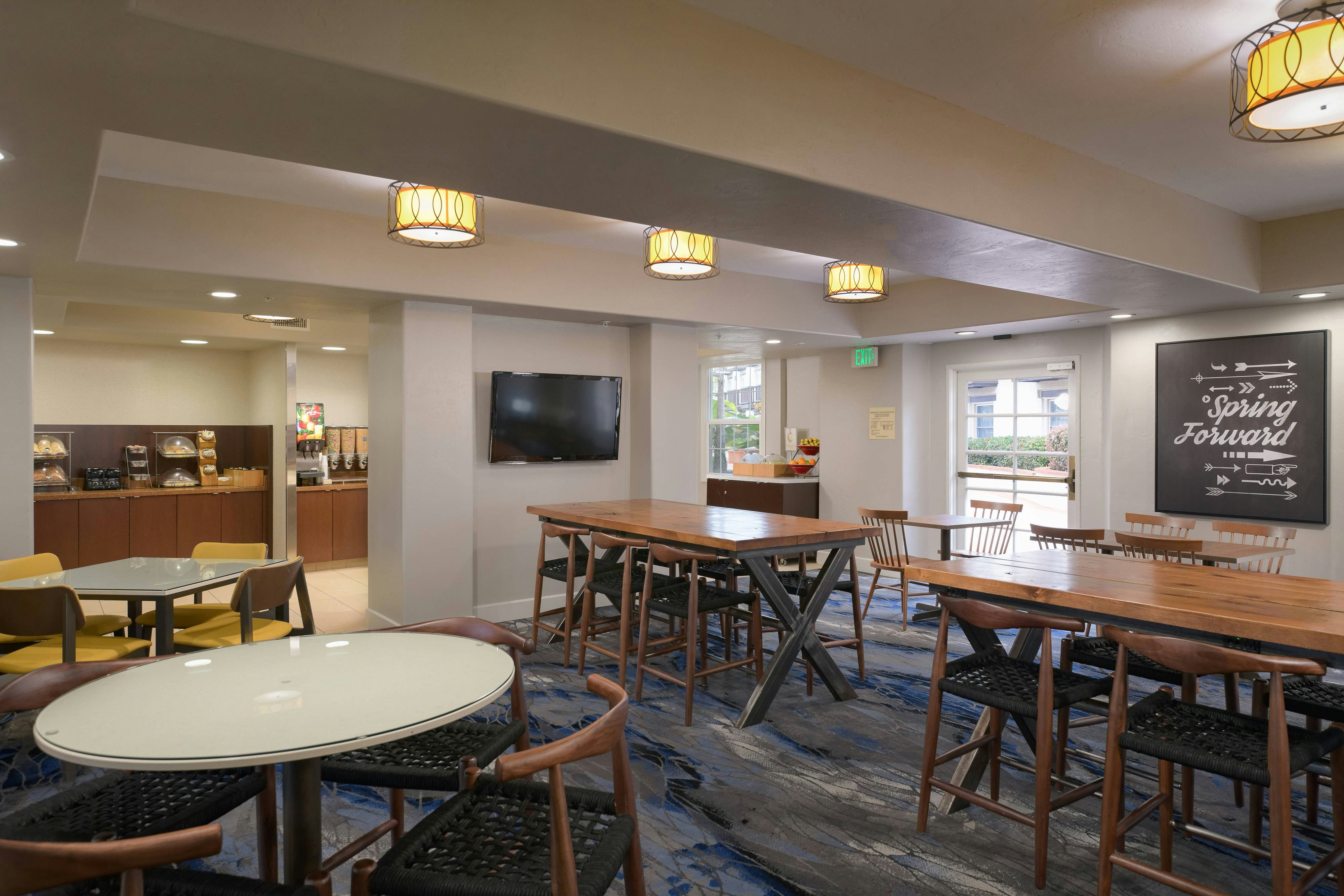 Fairfield Inn Suites San Diego Old Town 17/26