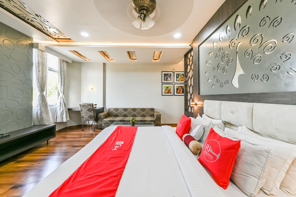 Ashoka Residency Hotel 25/50