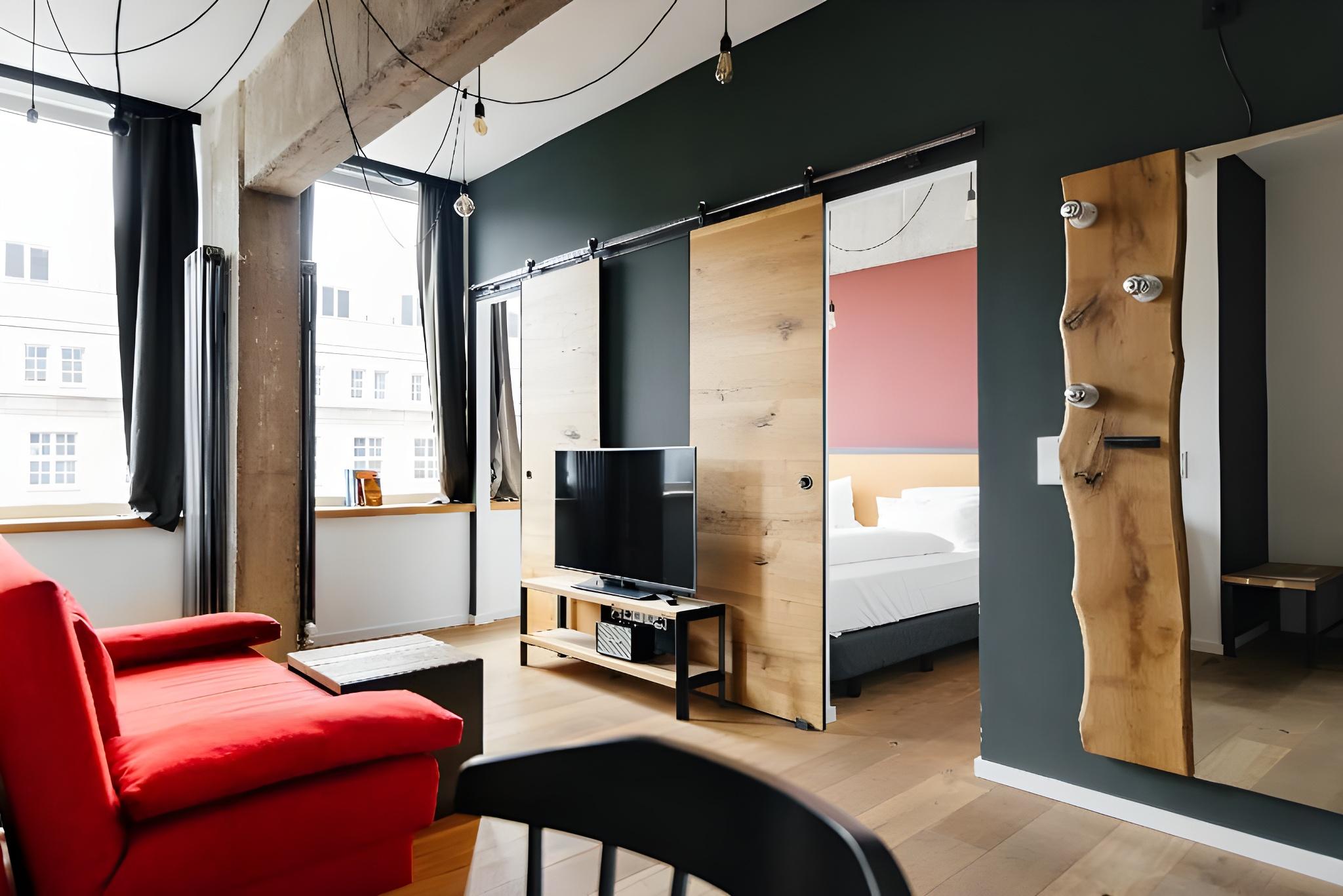 2 Bedrooms, Suite, Apartment