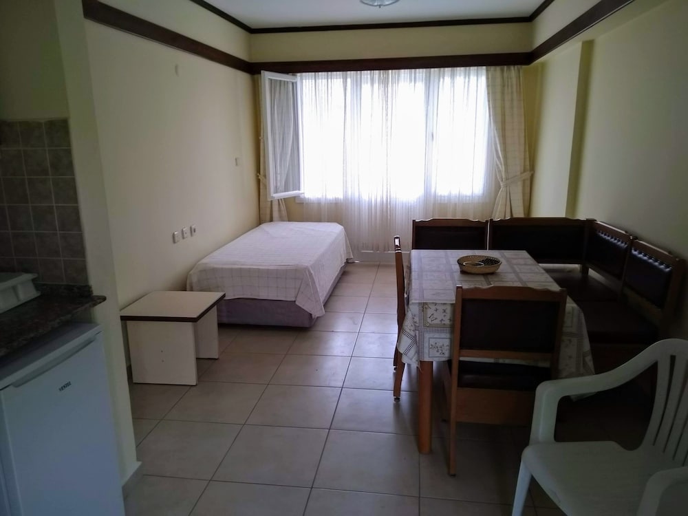 OYA APARTMENTS 16/50