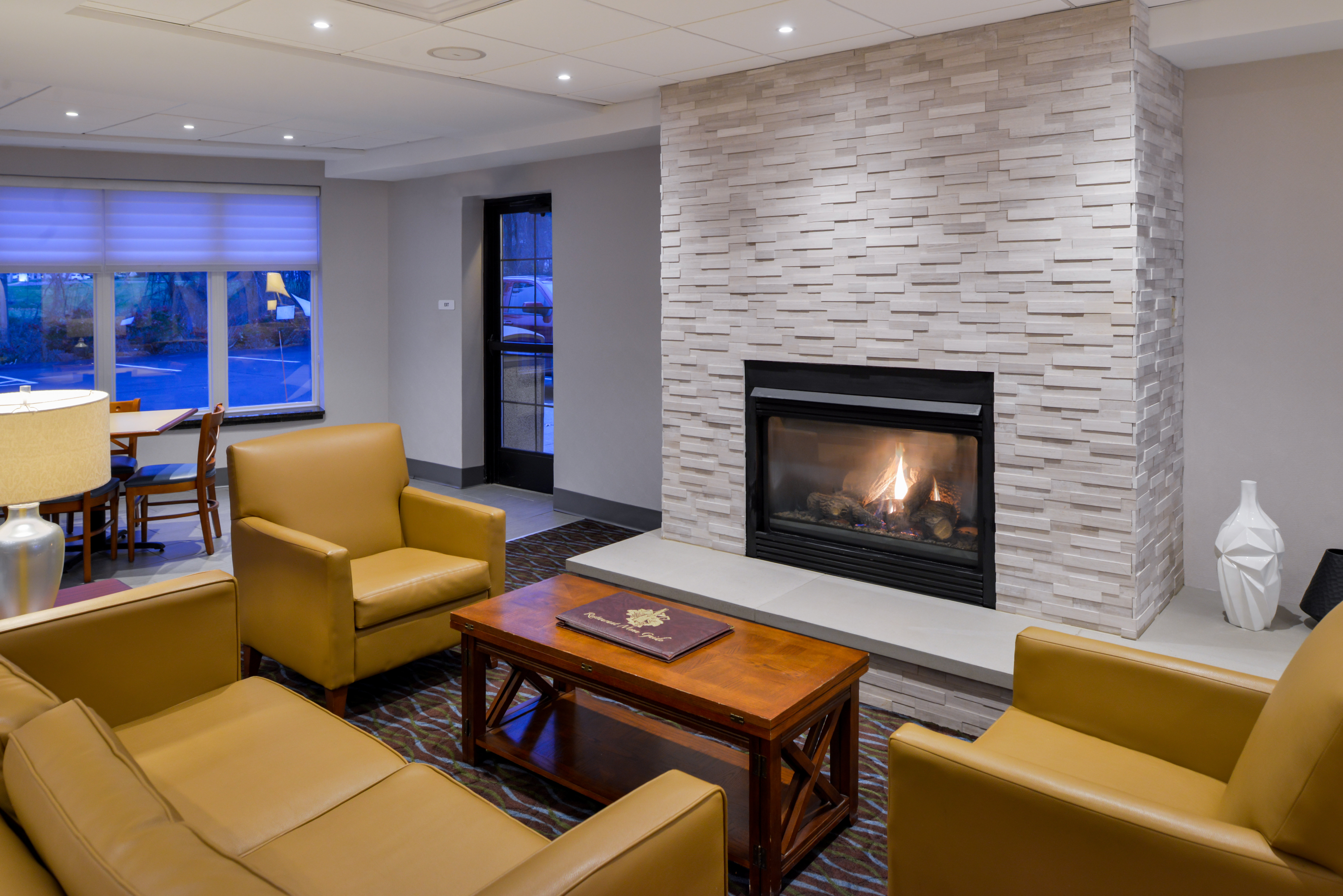 Holiday Inn Express Hotel And Suites Clifton Park 43/55