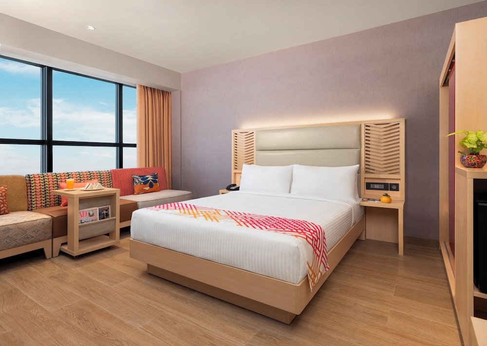 Luxury Queen Room Airport View، Ginger Nagpur, Airport Road 2/5