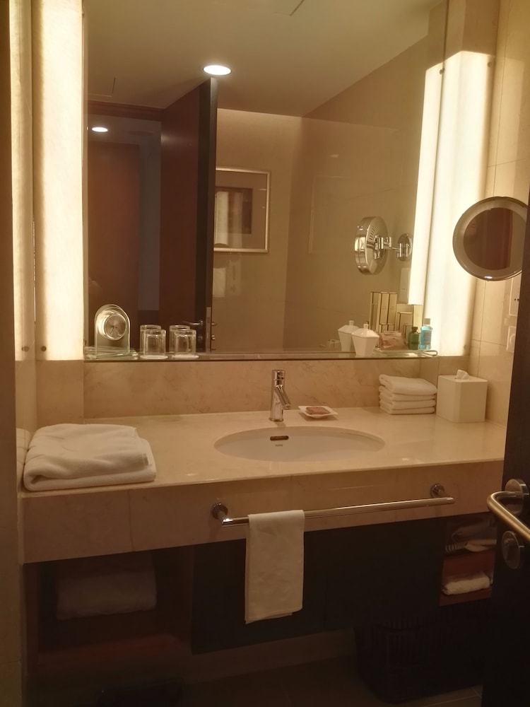 Shangri La Baotou 47/50