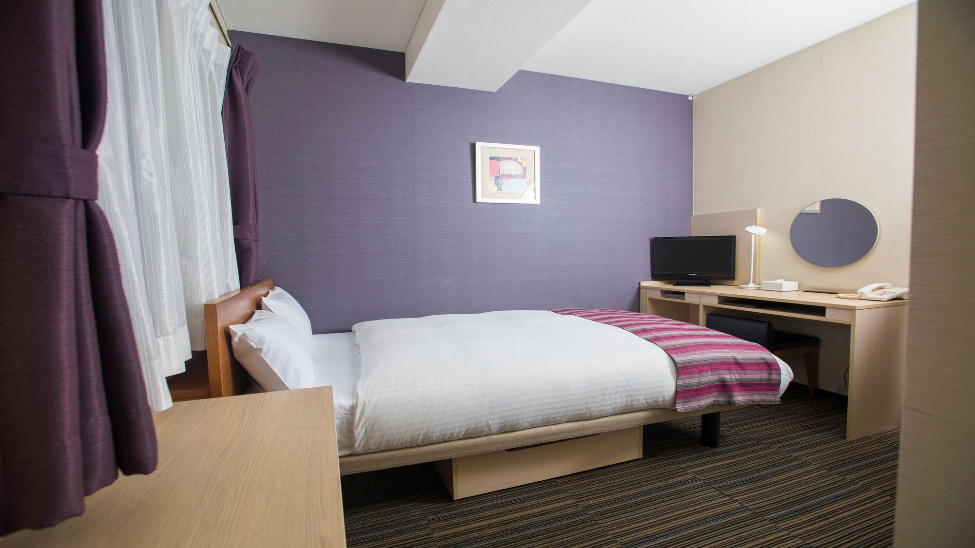 Semi Room, Standard, Semi Double Bed, Smoking