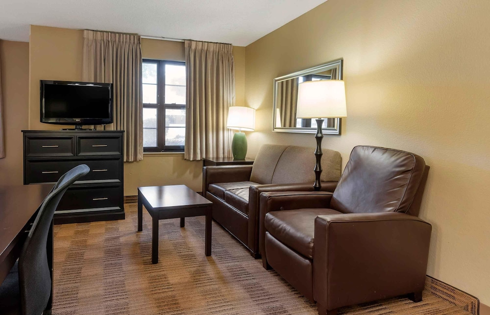 Extended Stay America Oakland - Alameda Airport 34/48
