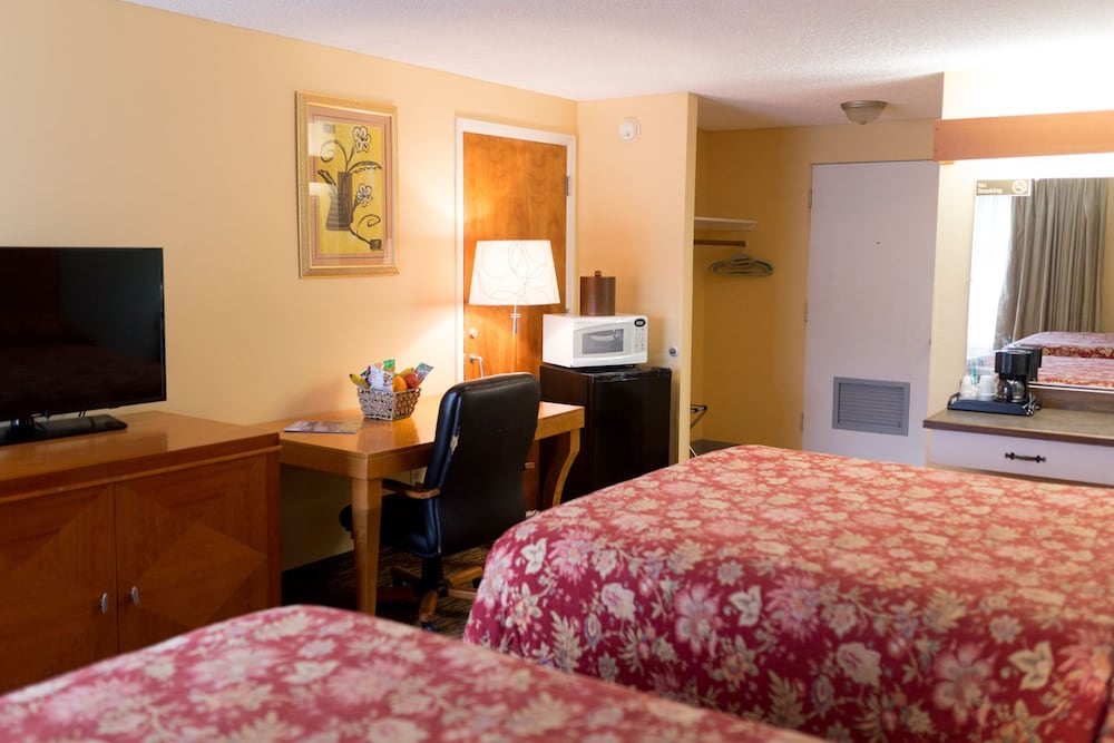 Columbia Gorge Inn 22/57