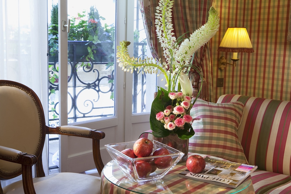 Hotel Chambiges Elysees 22/43