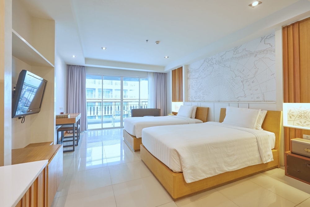 Welcome World Beachfront Resort 15/47