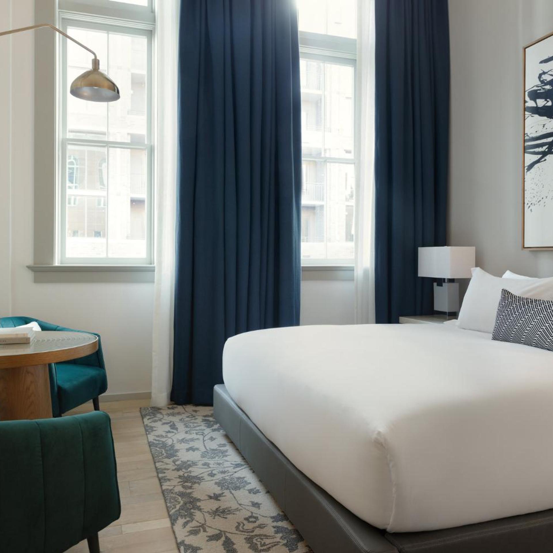 Essential, King Bed, Top Floor