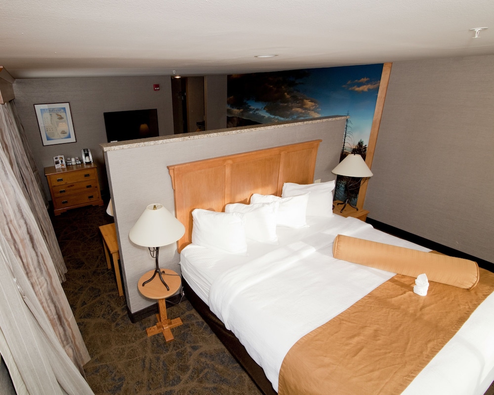 Best Western Plus Grantree Inn 30/52