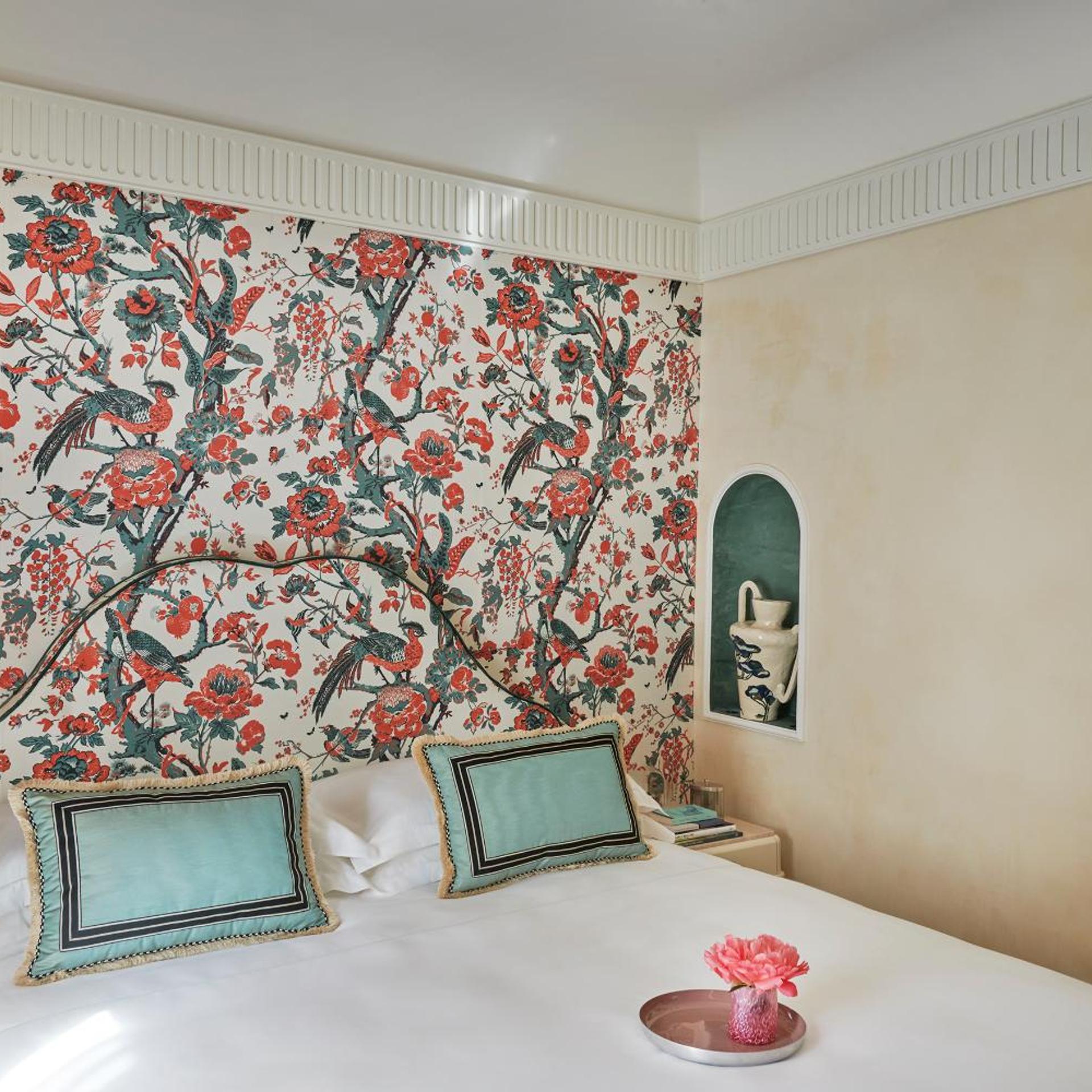 Room, Single