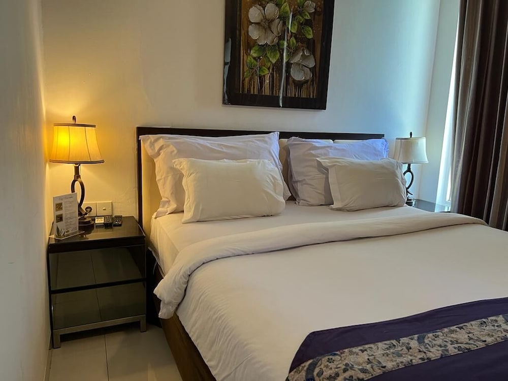 Ayla City Hotel 24/57