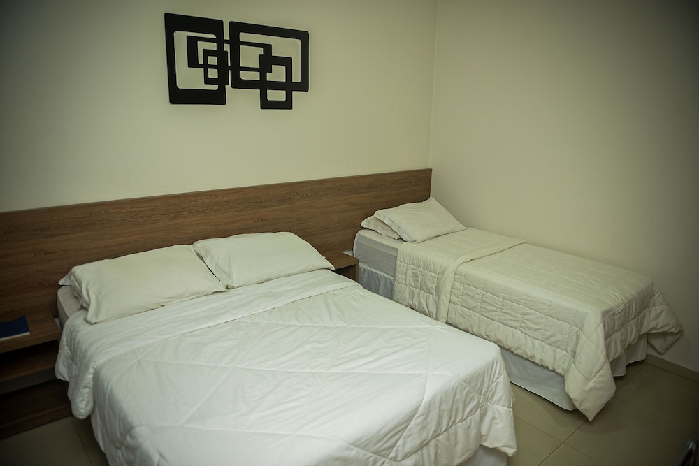 Hotel D Napoles 13/50