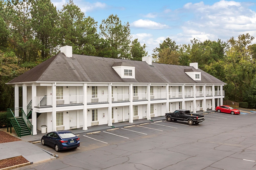Quality Inn Thomaston 1/37