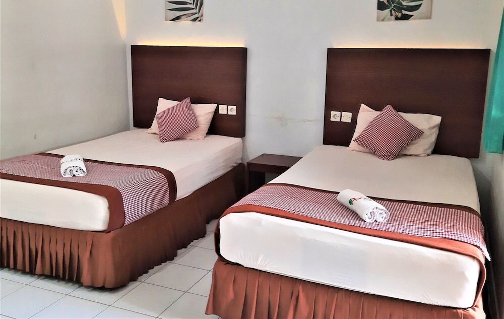 Hotel Perdana by ZUZU 16/65