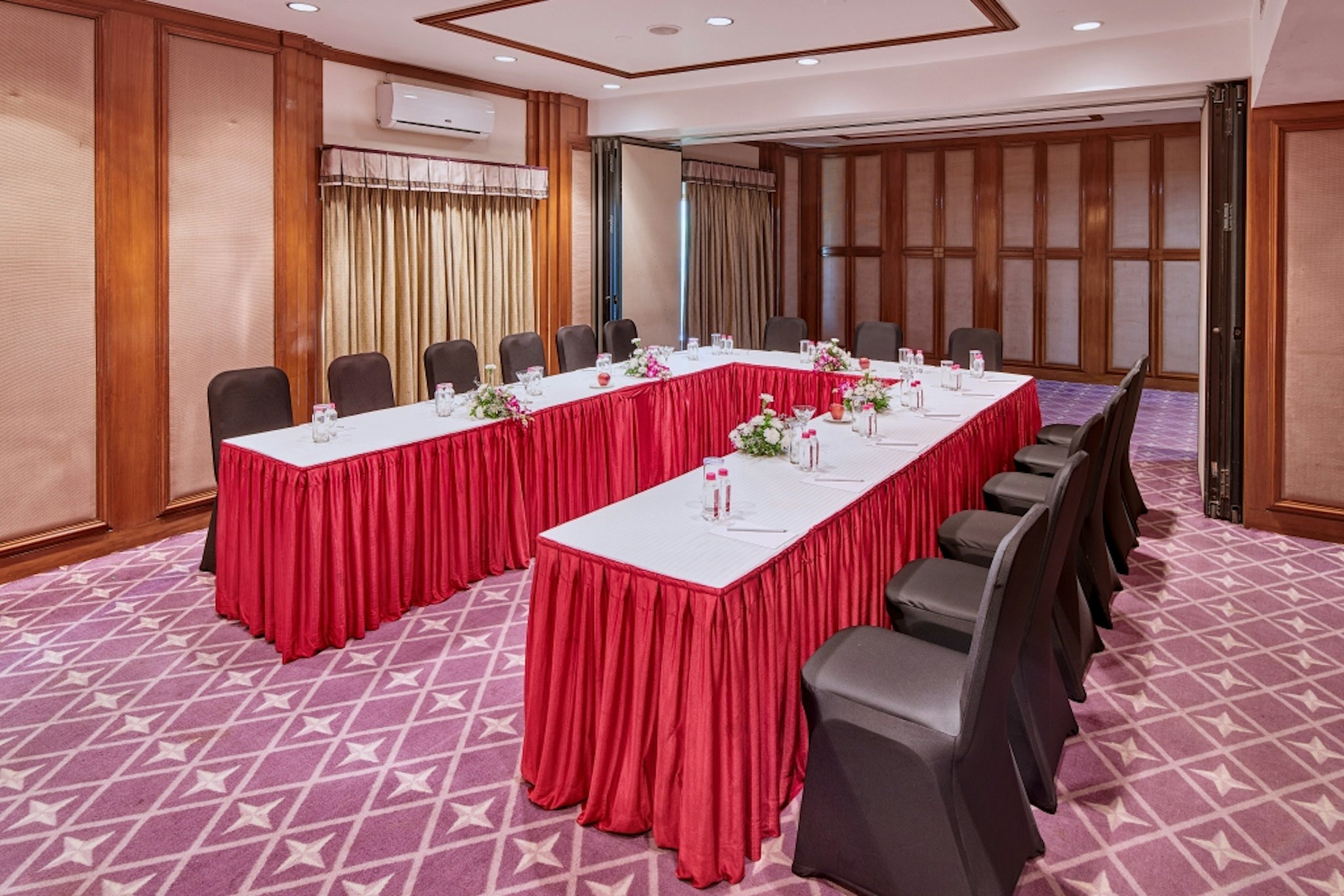 The Ummed Ahmedabad 42/57