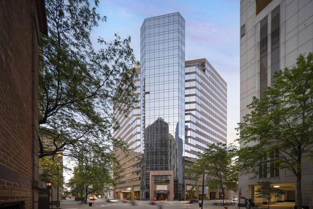 Residence Inn Chicago Downtown Magnificent Mile 3/50