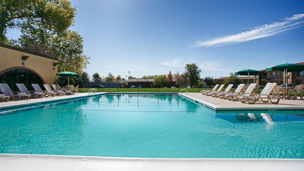 Best Western Roseville Inn 3/32