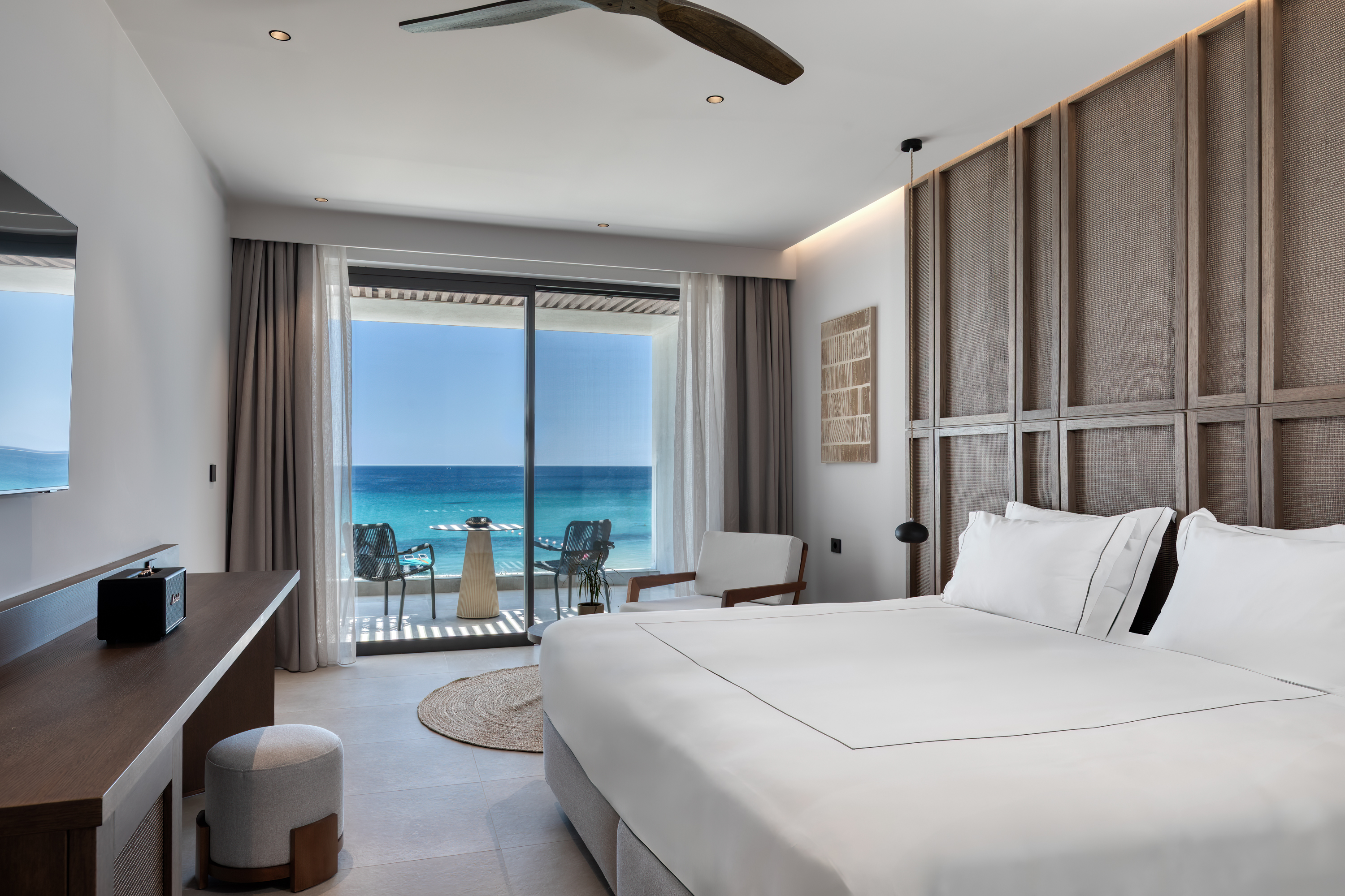 SUPERIOR, SUITE, SEA VIEW, BALCONY
