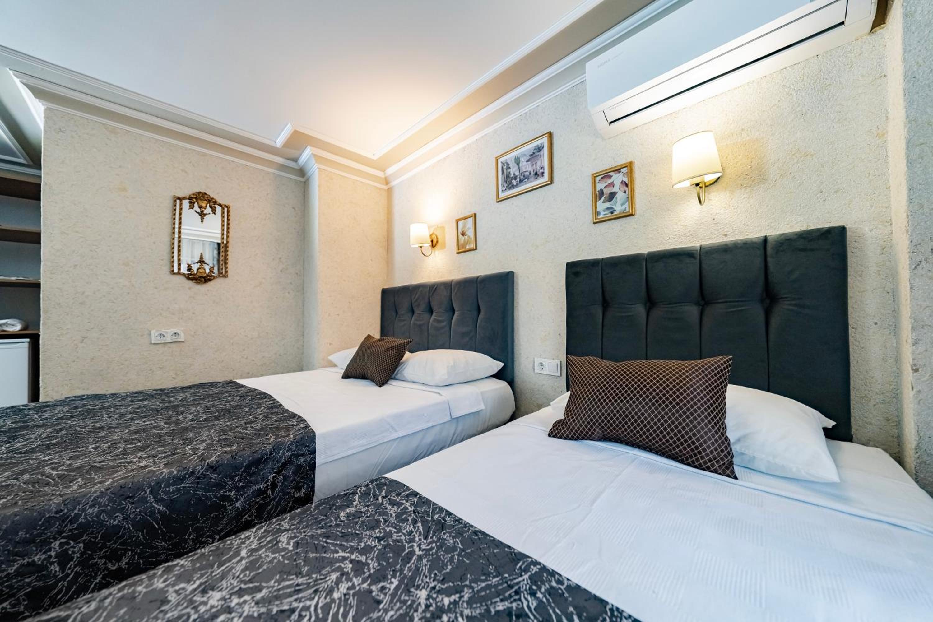 Room, Double Bed, Balcony