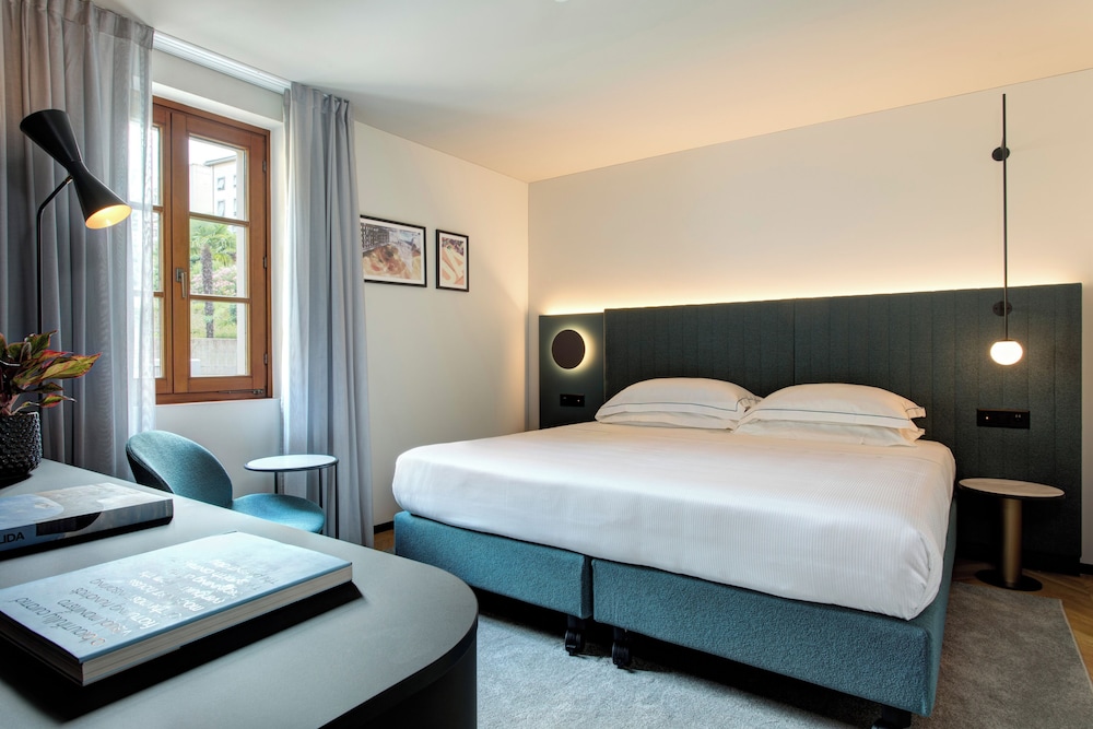 PREMIUM, DOUBLE BED