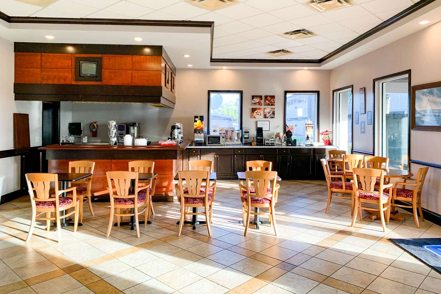 Rodeway Inn Sun City Center 37/46