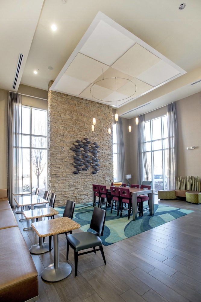 SPRINGHILL SUITES PUEBLO DOWNTOWN 31/47