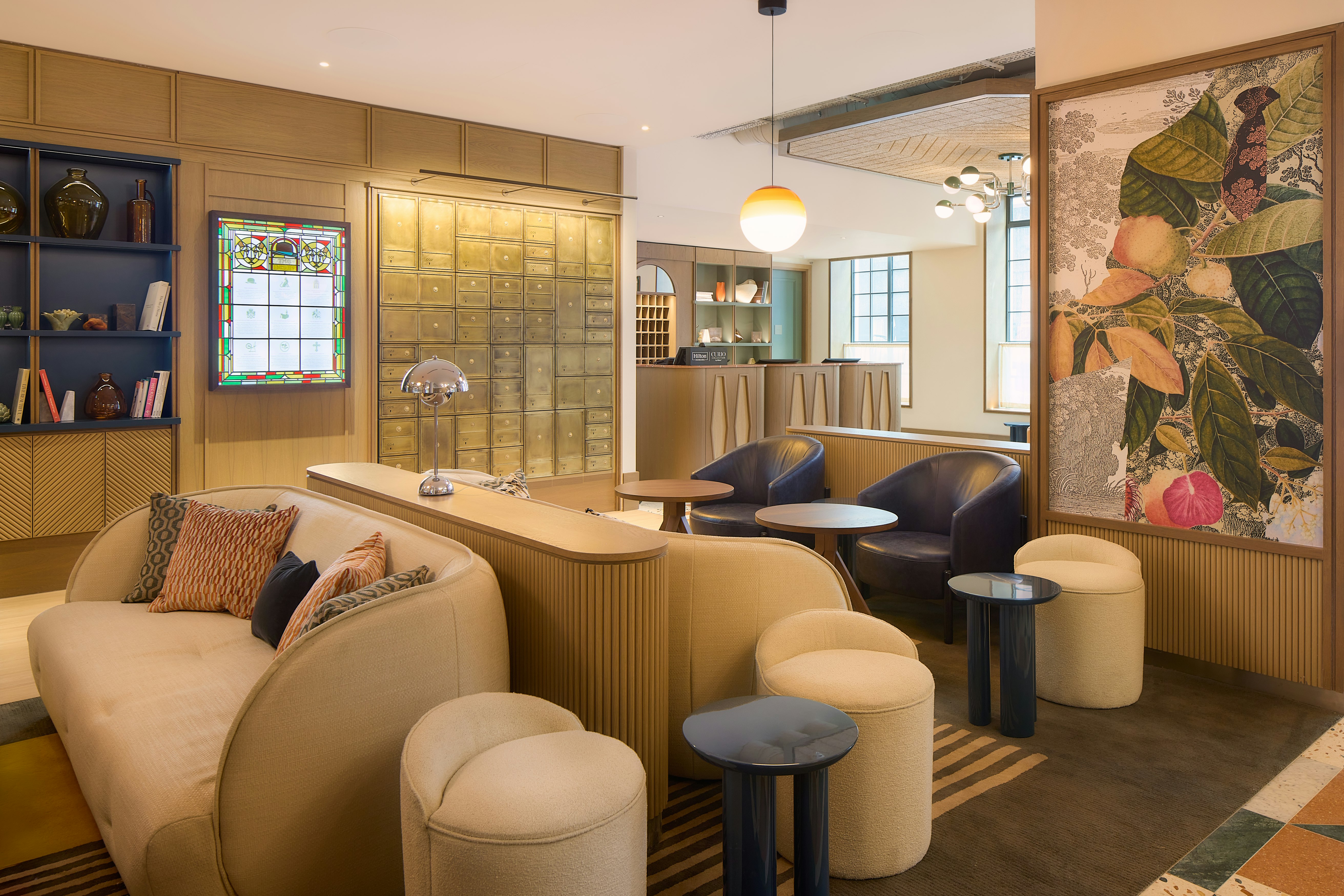 The Derby London City, Curio Collection by Hilton 18/28