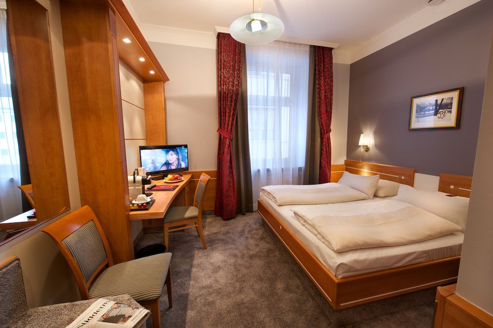 Torbrau Hotel 42/66