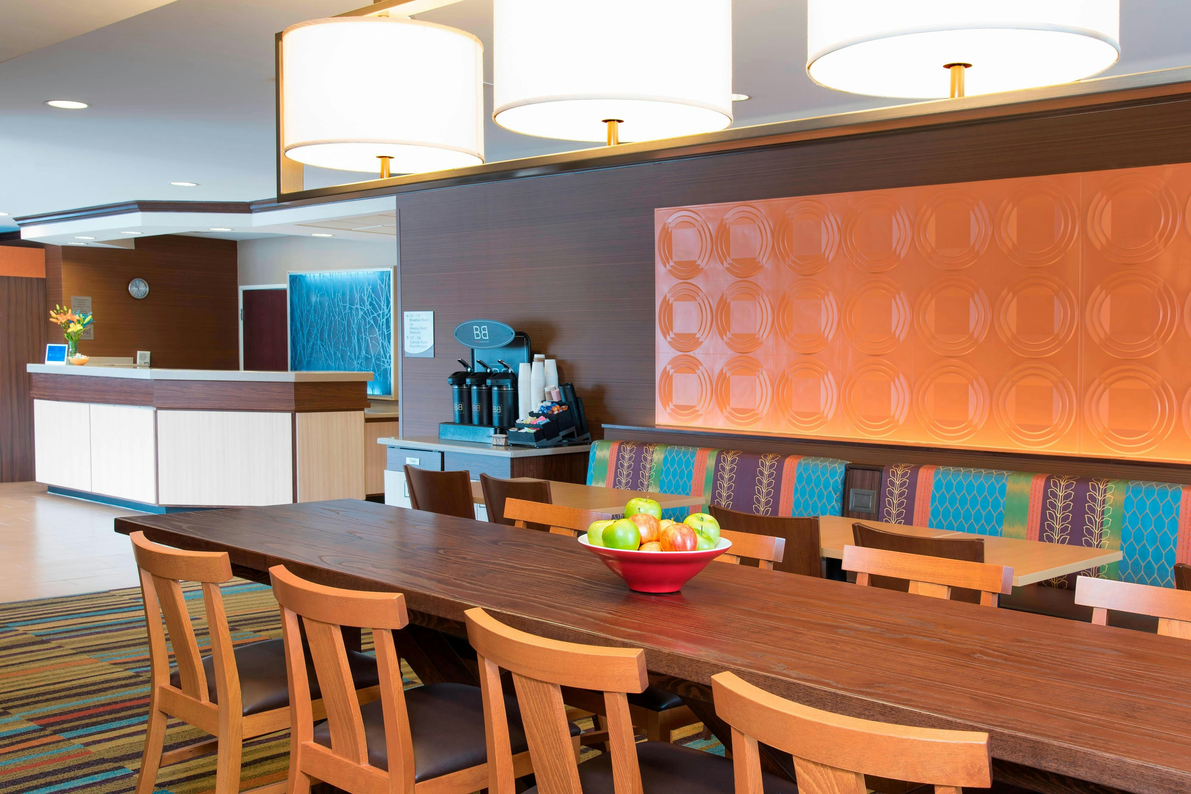 Fairfield Inn Suites Chicago St Charles 5/9