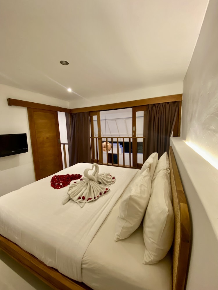 1 BEDROOM, DUPLEX, VILLA, PRIVATE POOL