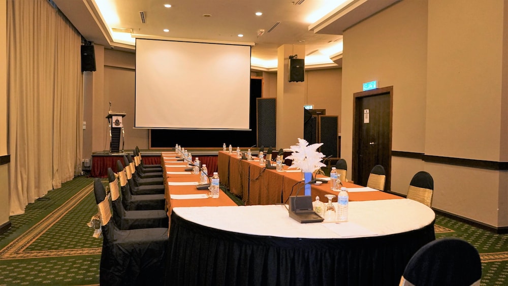 Shahzan Hotel Kuantan, Trademark Collection by Wyndham 57/71