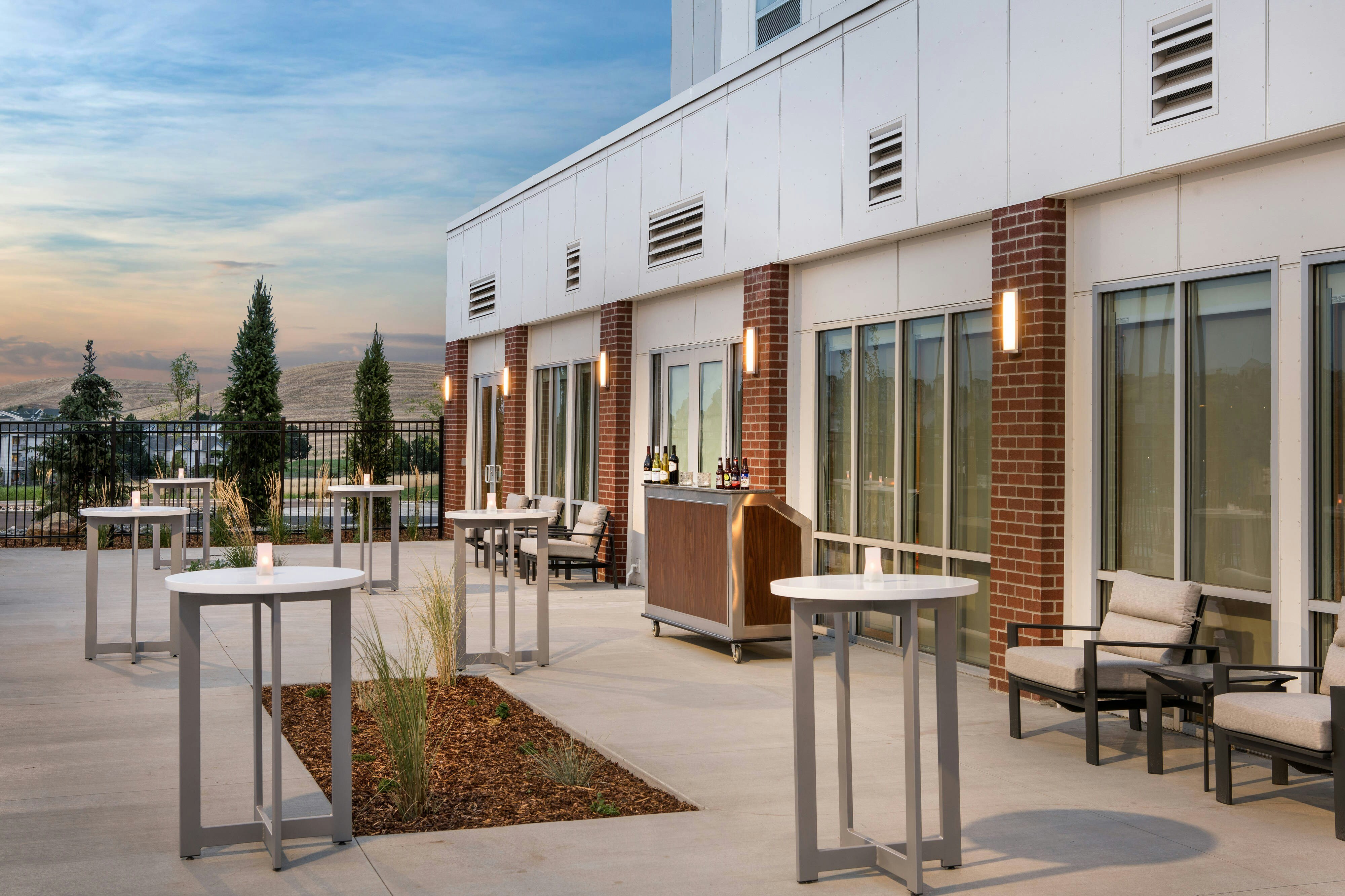 Courtyard Pullman 30/62