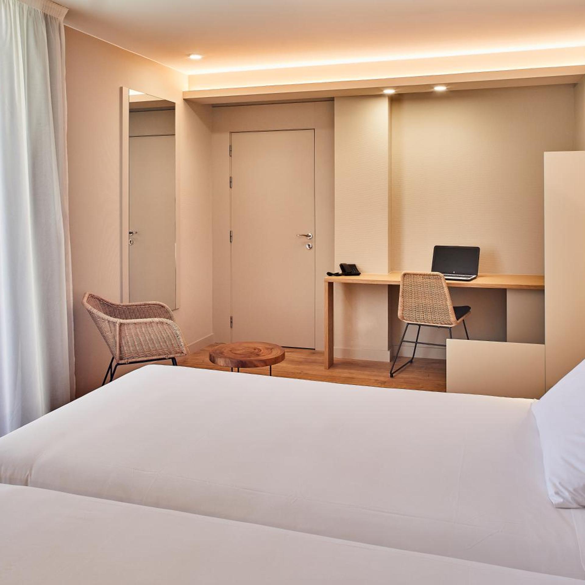 Room, Double or Twin Bed, Terrace