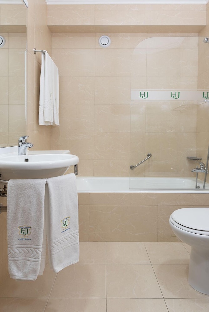 Hotel Jardim 32/35