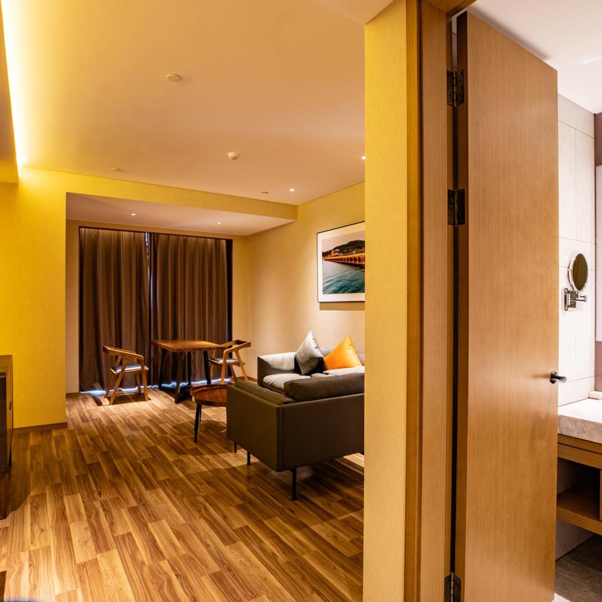Jinjiang Metropolo Hotel Weihai Railway Station Branch 39/56