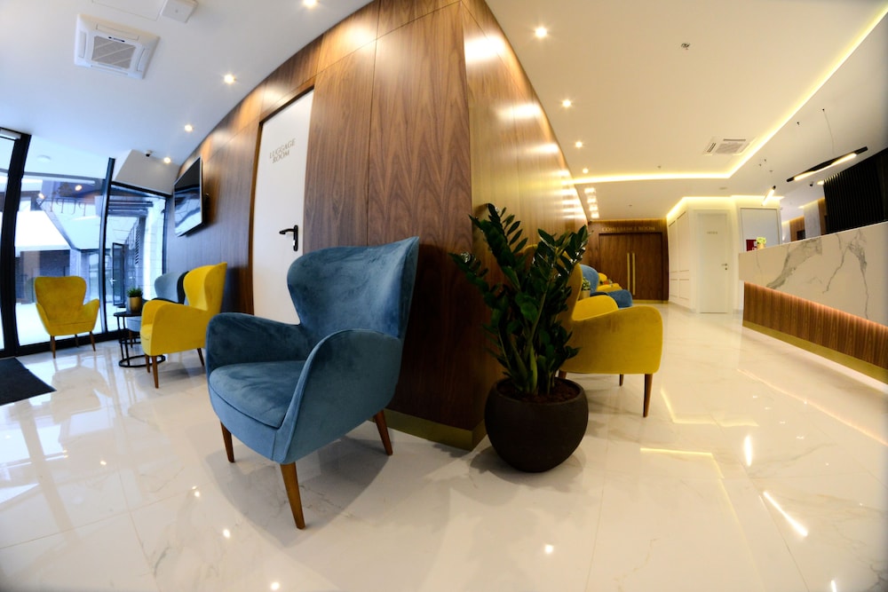 Hotel Pupin 32/52