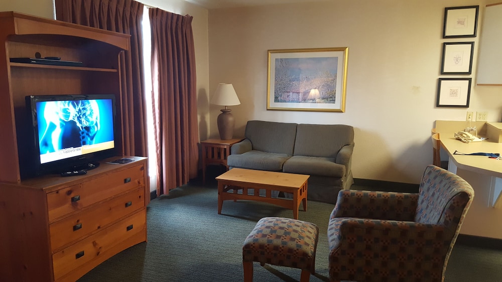 Baymont by Wyndham Wichita East 18/39