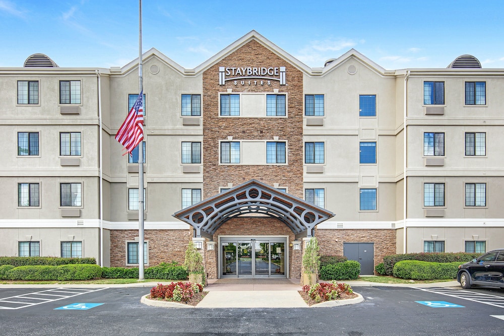 Staybridge Suites Gulf Shores 3/51